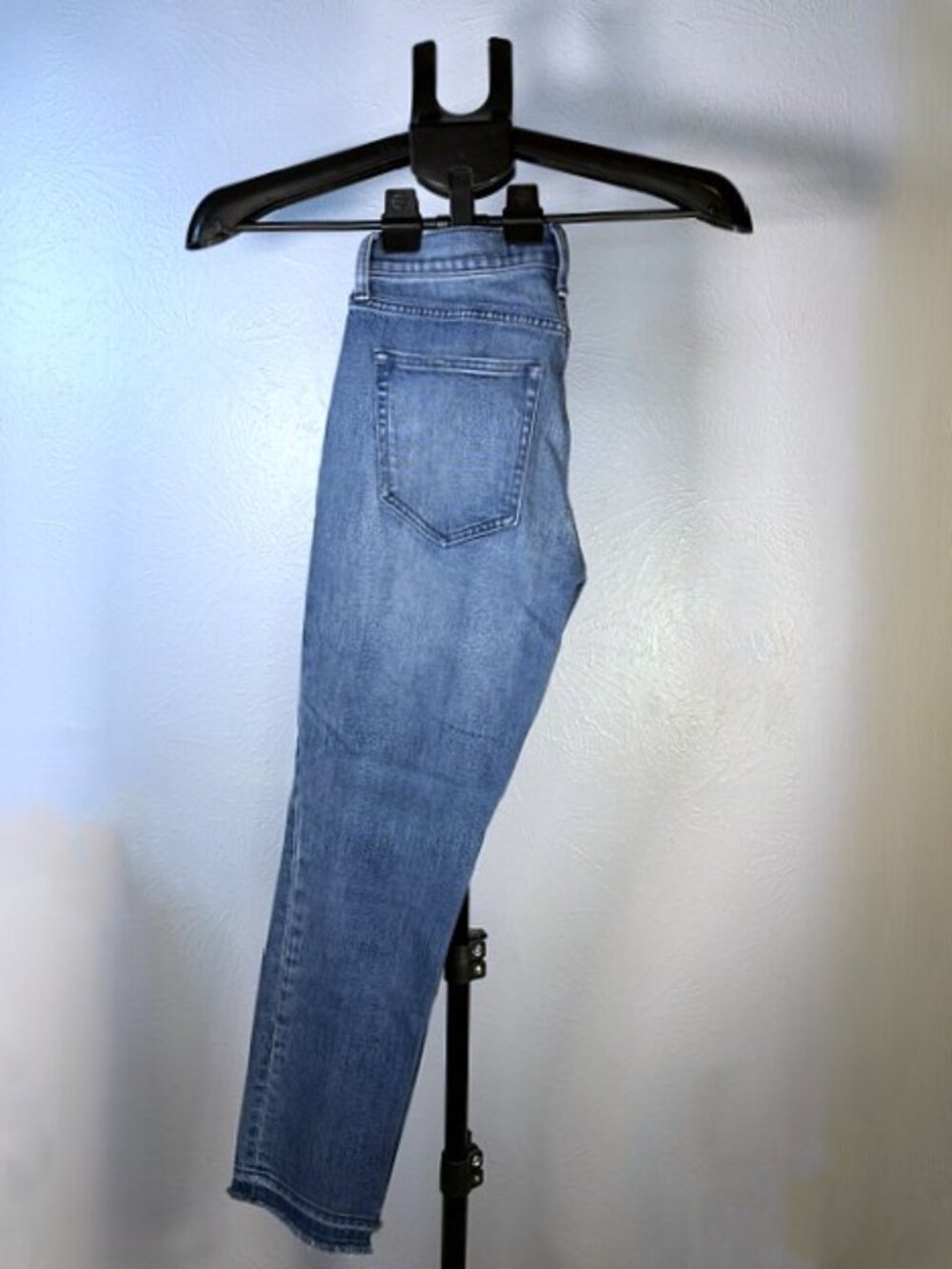 Gap - Picture 3 of 5